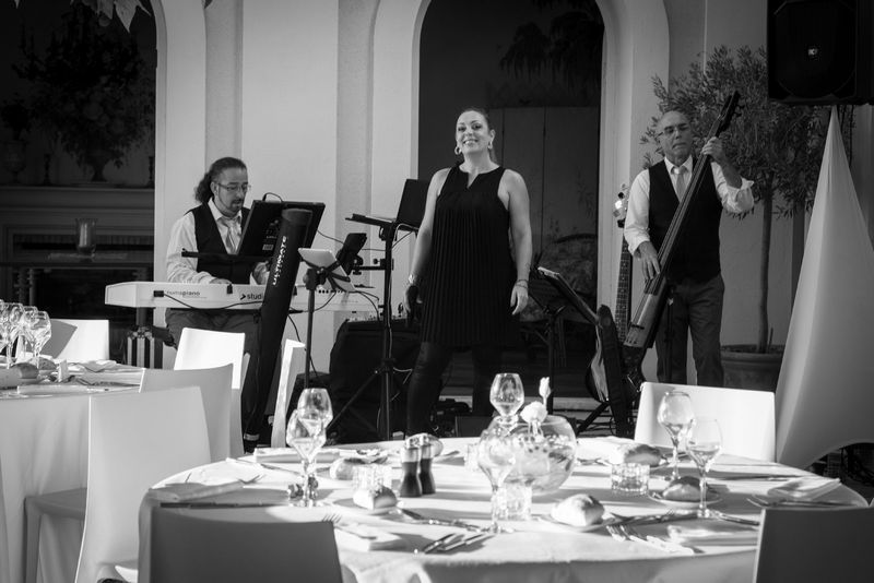 Groupe lounge avec chanteuse pour événementiel ou soirée mariage à Monaco Monté Carlo