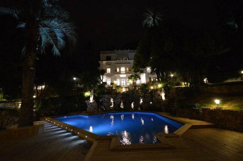 Location de villa avec piscine et vue sur mer pour le festival de Cannes