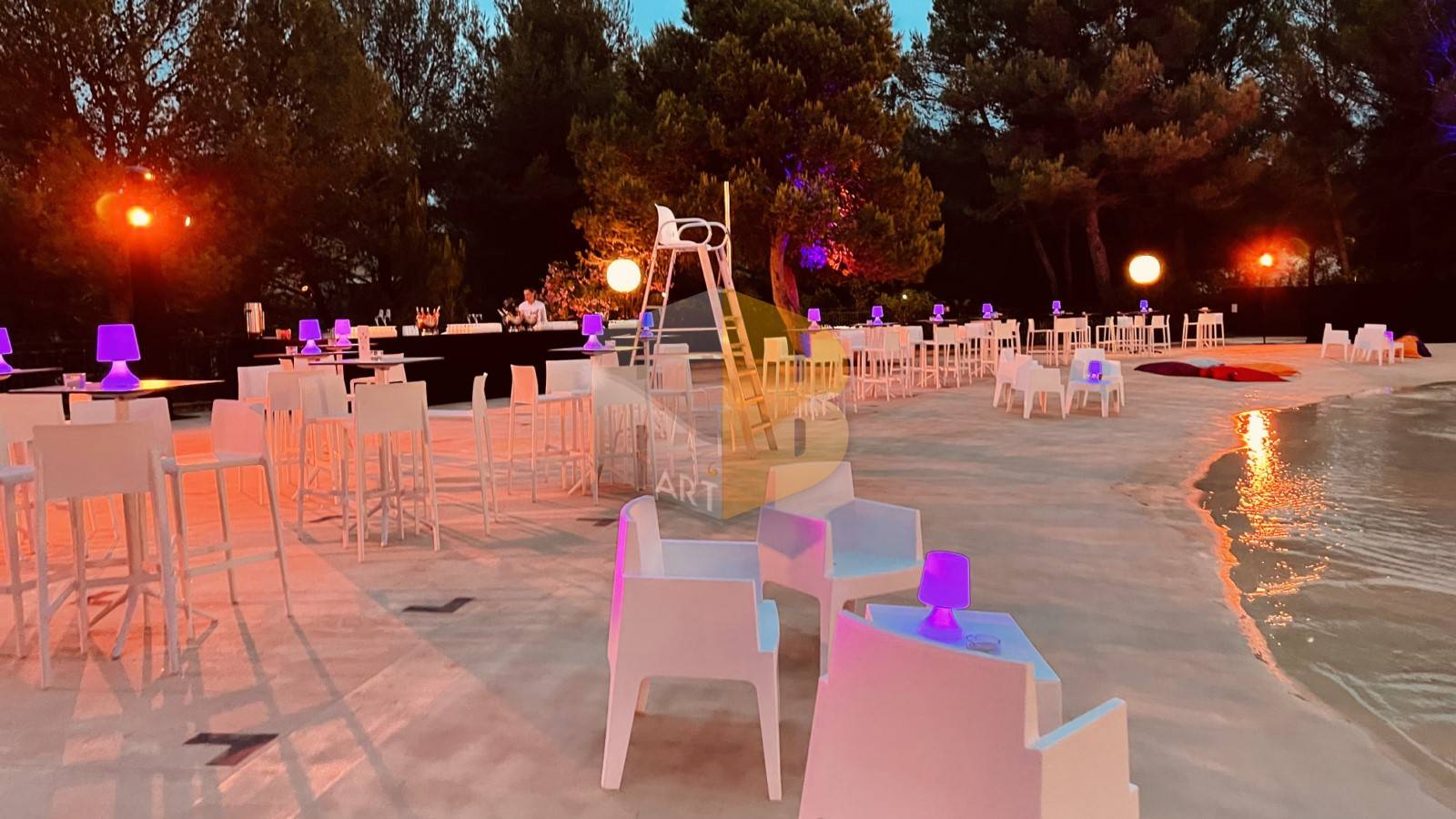 Société de location de mobilier pour soirée évènementielle en région PACA ou à Monaco