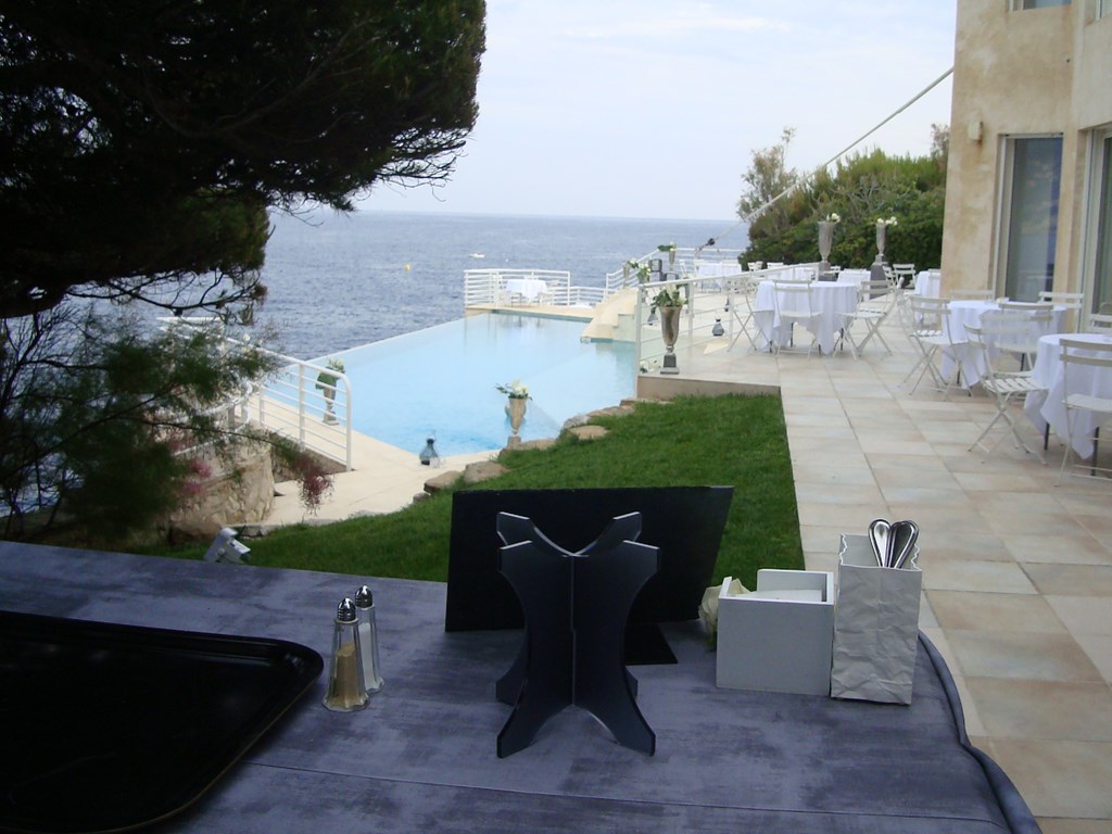 recherche villa avec piscine à cassis pour événementiel