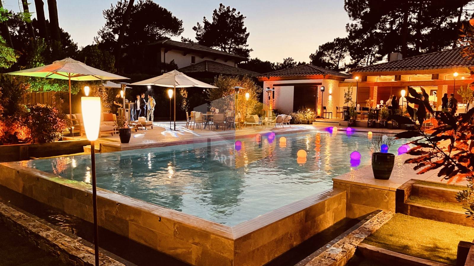 Décoration lumineuse évènementielle en région Sud Est ou à Monaco 