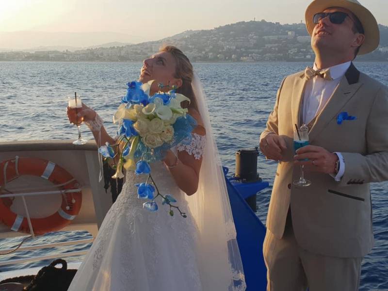 Yellow Wings agence événementielle pour l'organisation d’événements et de mariages à St Tropez