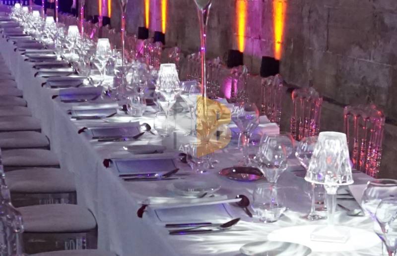 Location de lampes led cristal centre de table pour la déco lumière de votre réception à nice 06