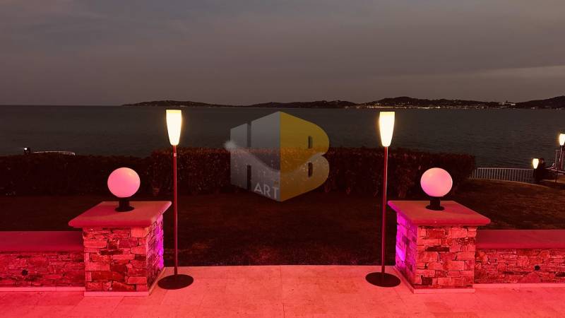 Location et installation de lampadaires led pour un éclairage à 360 degrès pour événementiel à Monaco ou en region PACA