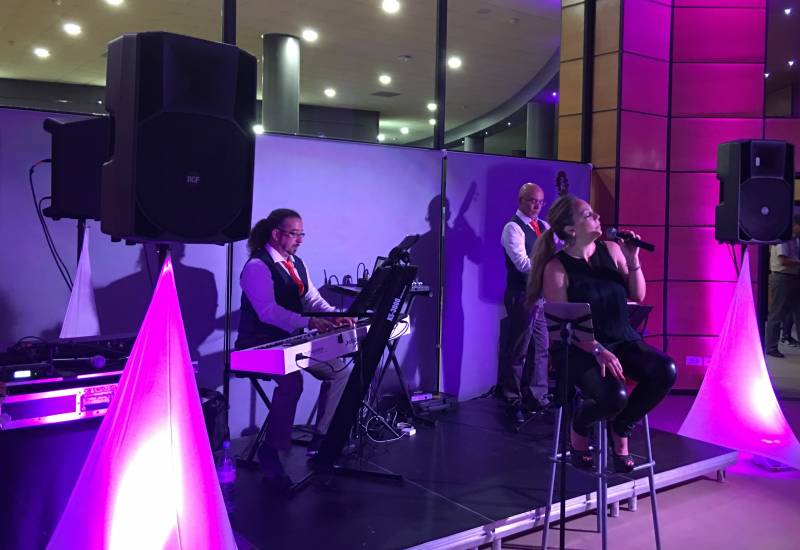 Groupe de musique lounge pour soirée de mariage et événementiel à St Tropez Var