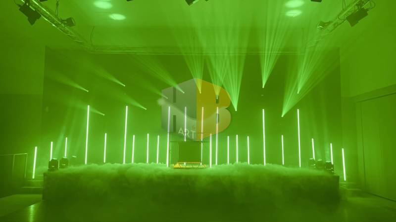 Tubes led titan et hypérion d’Astera pour la scénographie lumière d'événements à Cannes dans le 06