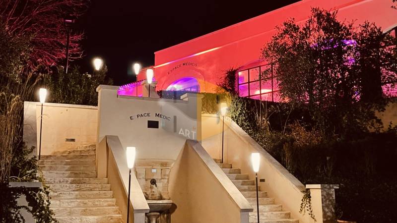 Location de lampadaire led sur batterie pour mise en lumière pour événementiels à Monaco Monté Carlo