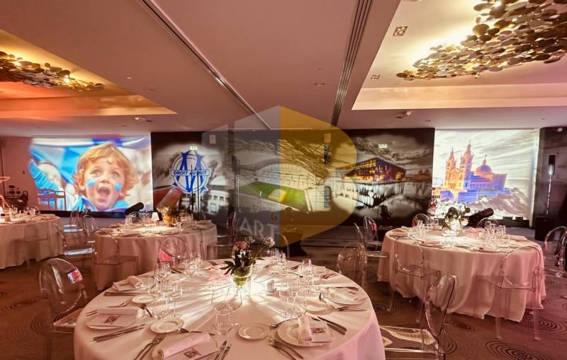 Projection de décors lumineux immersif pour vos événements à Cannes