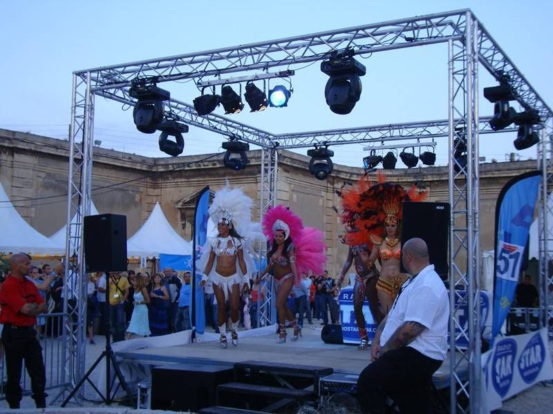 Prestataire technique pour la sonorisation de soirée événementielle et de mariage dans les Alpes de Haute Provence