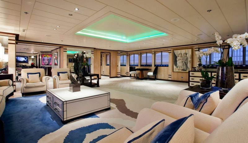 Location de Yacht pour événementiel à Cannes 06