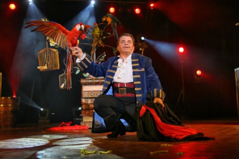 Artistes et spectacles de cabaret pour événementiel et mariage à Monaco