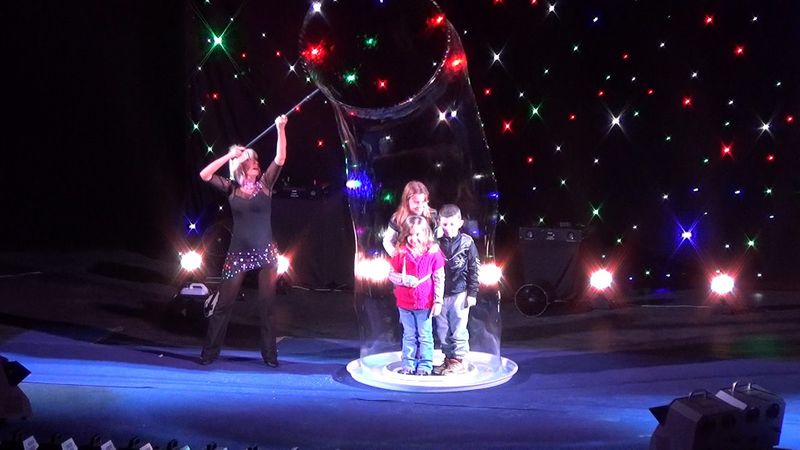 Spectacle de bulle de savon pour événementiel à Cannes 06