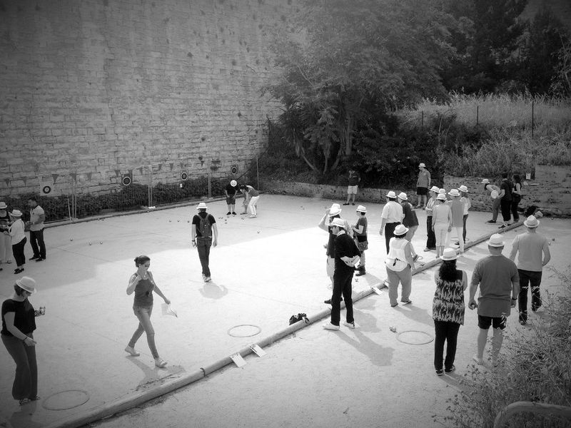 Organisation et animation de tournoi de pétanque, apéritif et pastissade pour incentive à Marseille 13
