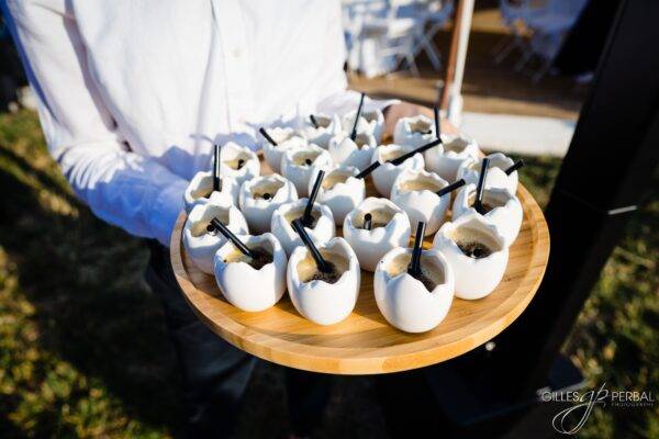 Service Traiteur haut de gamme pour soirée évènementielle à Marseille